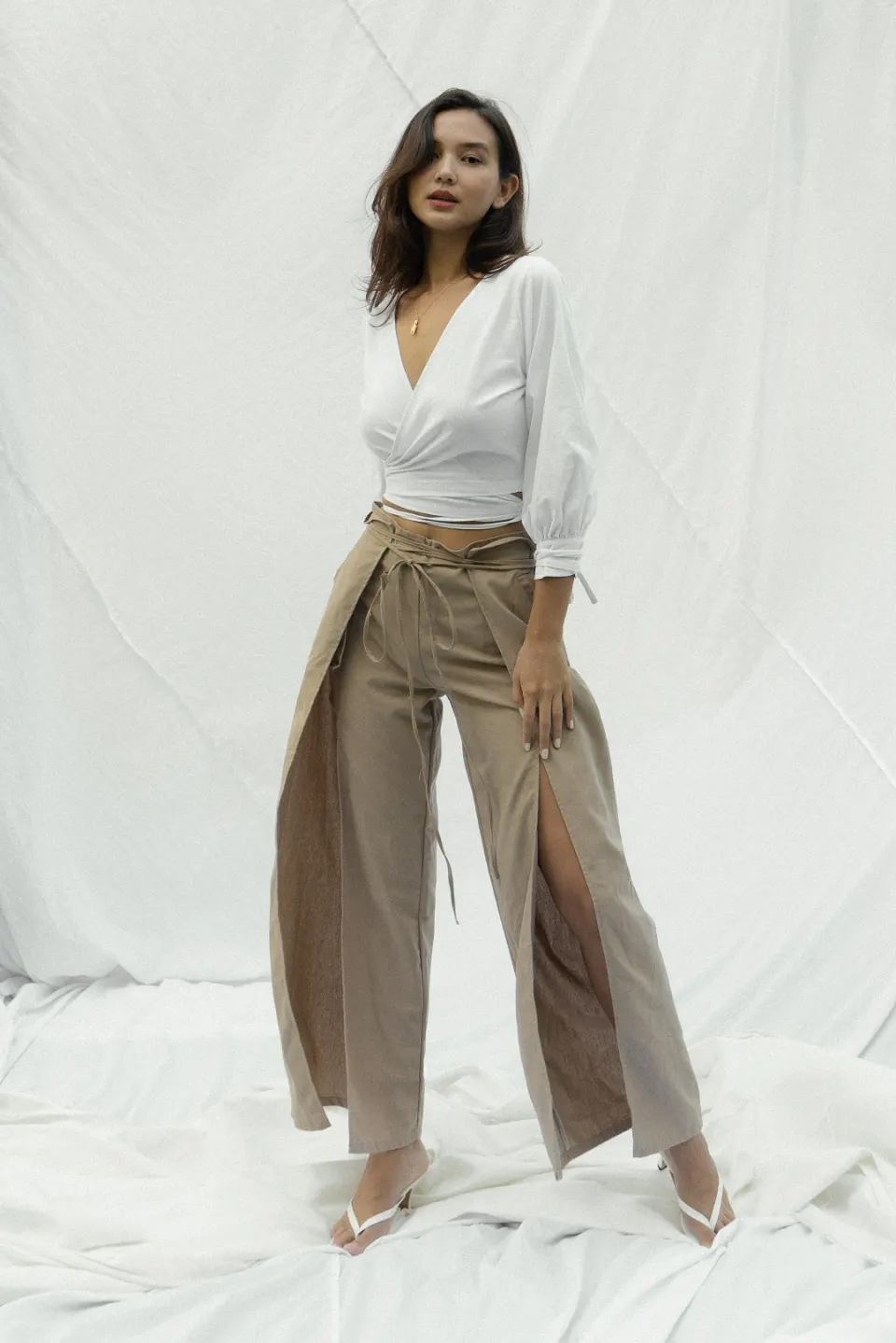 The Therese Trousers in Dune (Chocolate Brown) , image 2